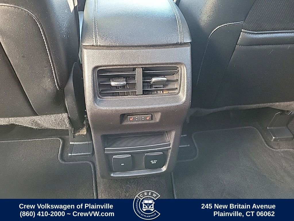 Used 2018 Ford Edge Titanium w/ Equipment Group 302A image 50