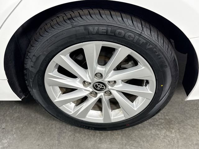 Certified 2023 Toyota Camry LE FWD image 29
