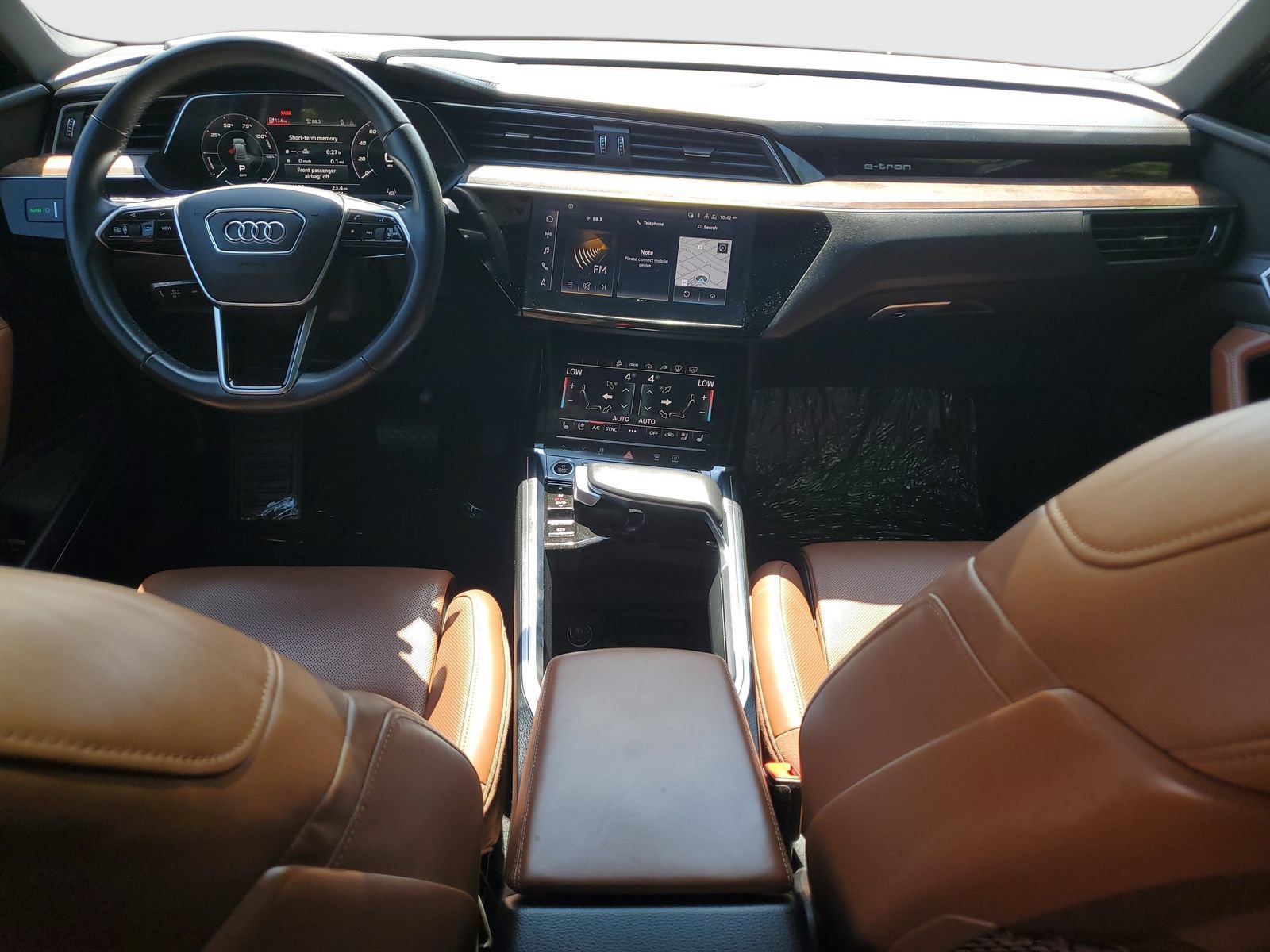 Used 2022 Audi e-tron Prestige w/ Prestige Package AWD/4WD image 10