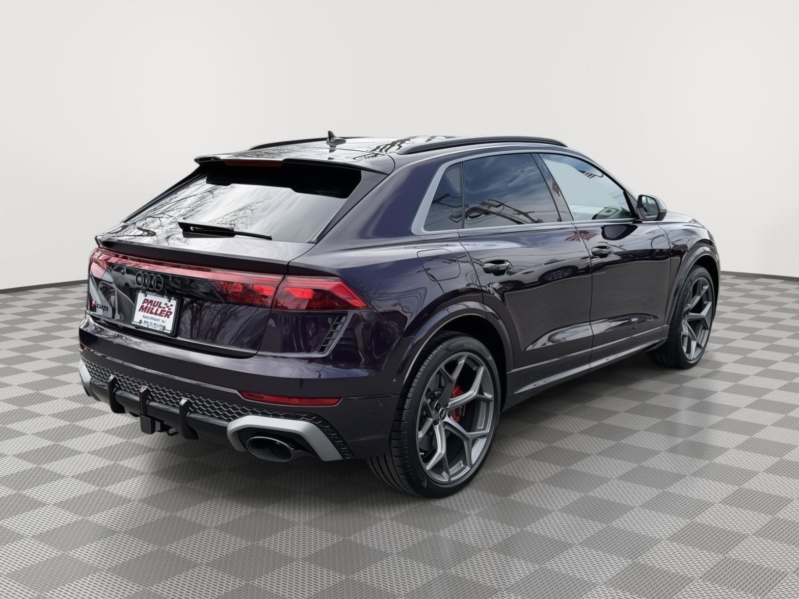 New 2026 Audi RS Q8 performance image 6