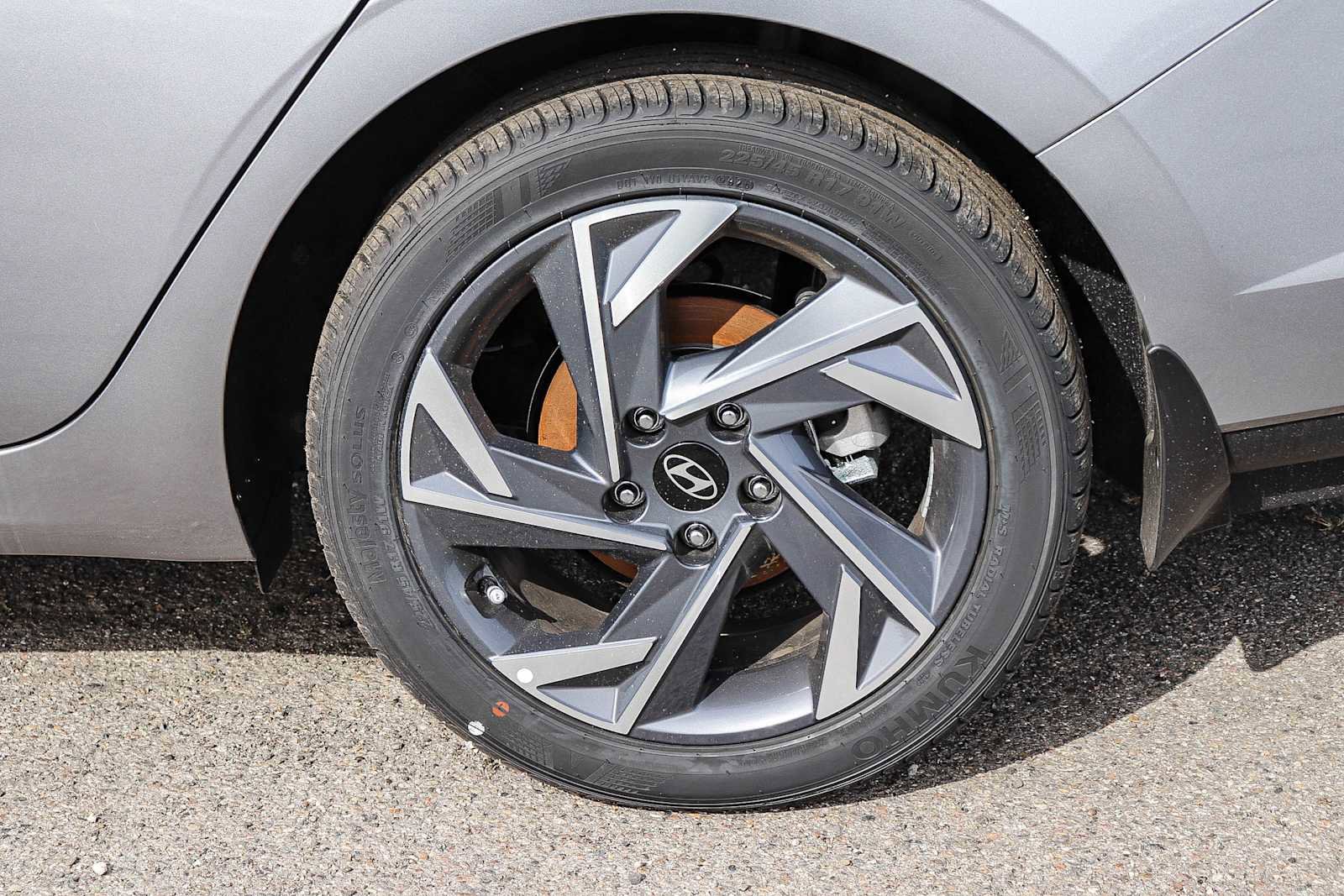 New 2025 Hyundai Elantra Sport image 11