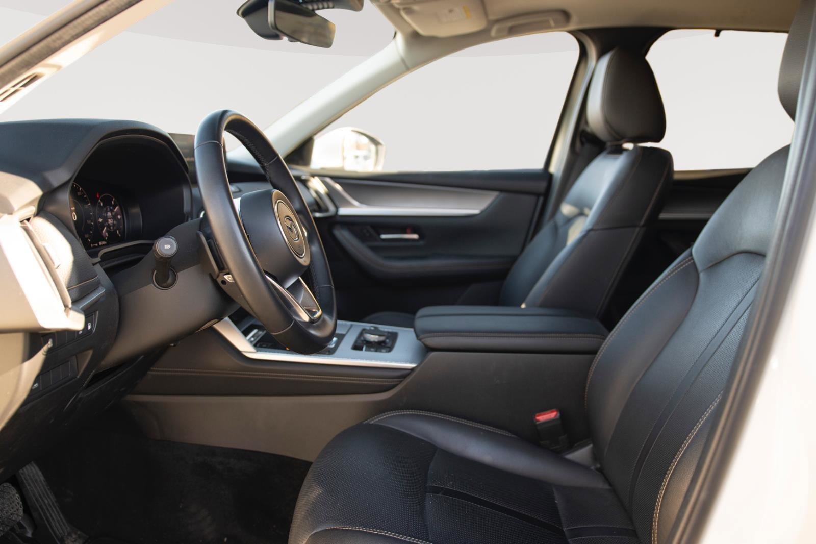 Used 2024 MAZDA CX-90 Plug-In Hybrid w/ Preferred image 2