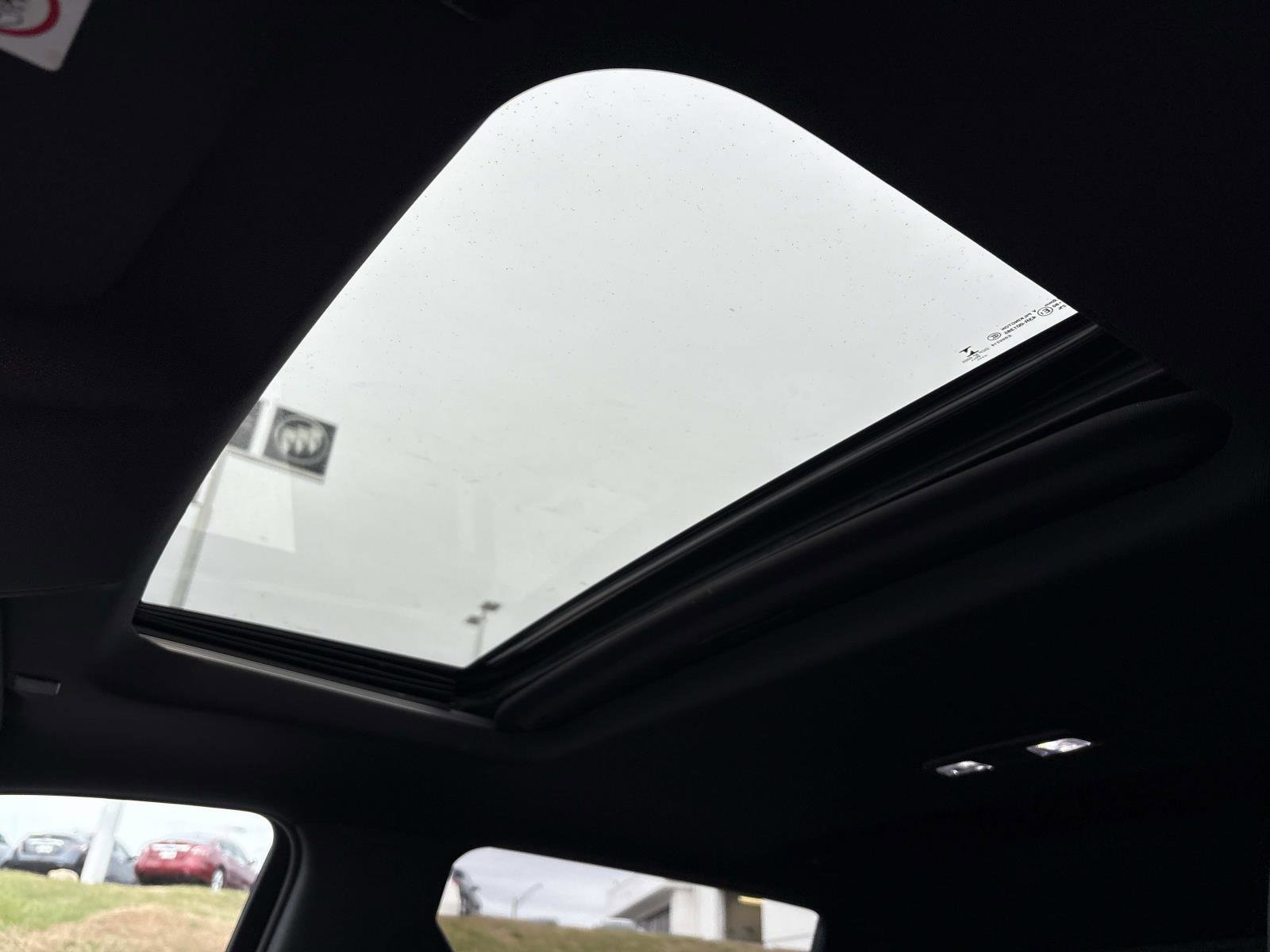 Certified 2021 GMC Sierra 2500 AT4 w/ AT4 Premium Plus Package image 17