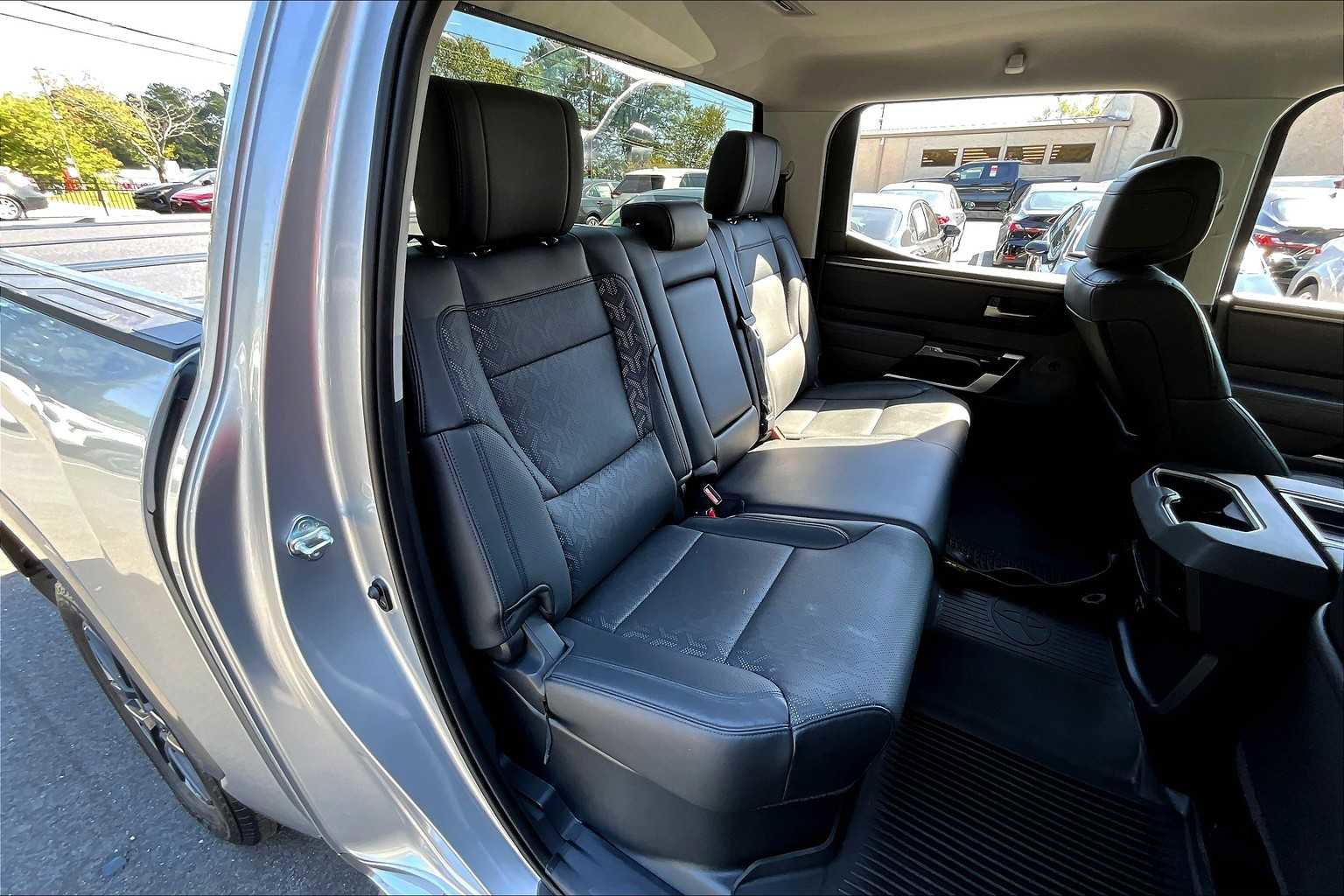 Used 2024 Toyota Tundra Limited image 17