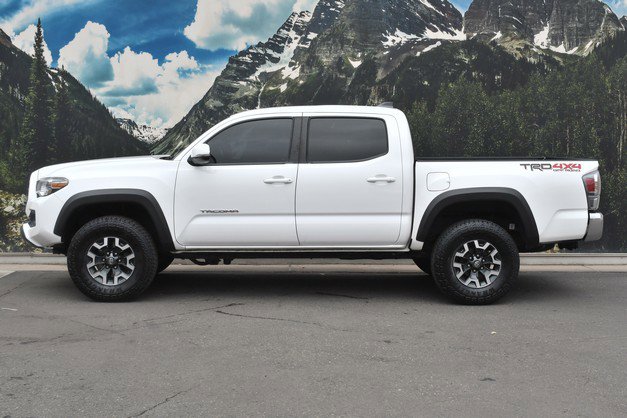 Certified 2022 Toyota Tacoma TRD Off-Road image 7