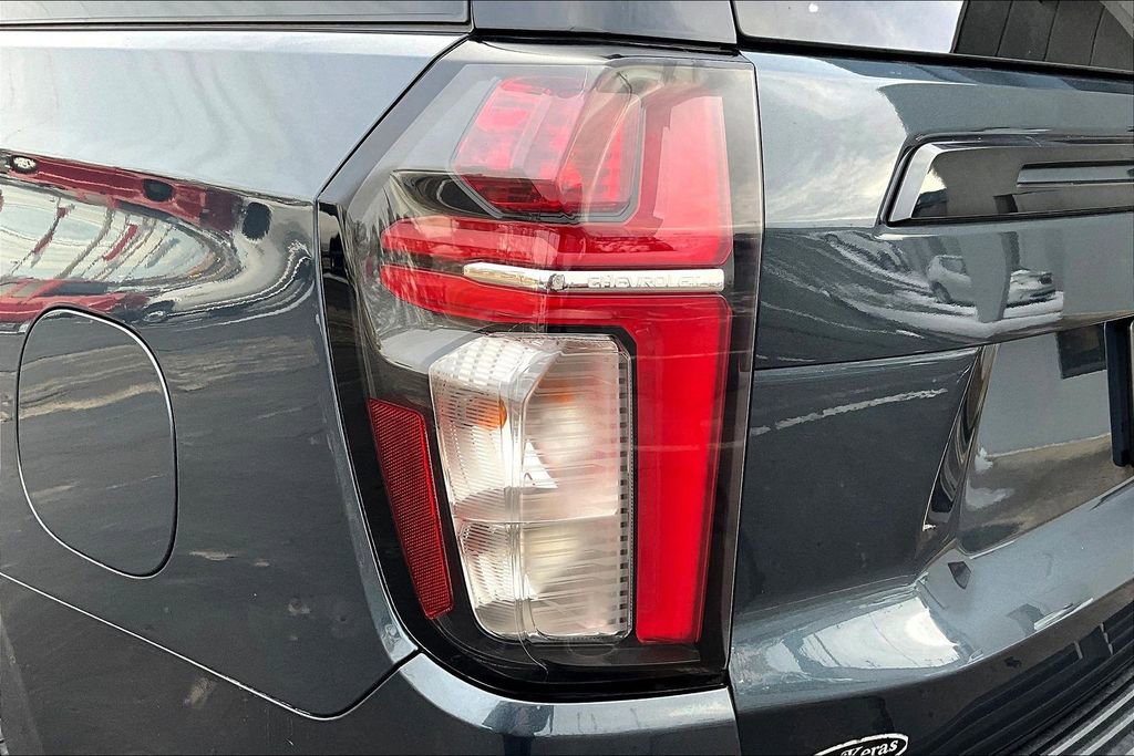 Used 2021 Chevrolet Suburban Z71 image 29