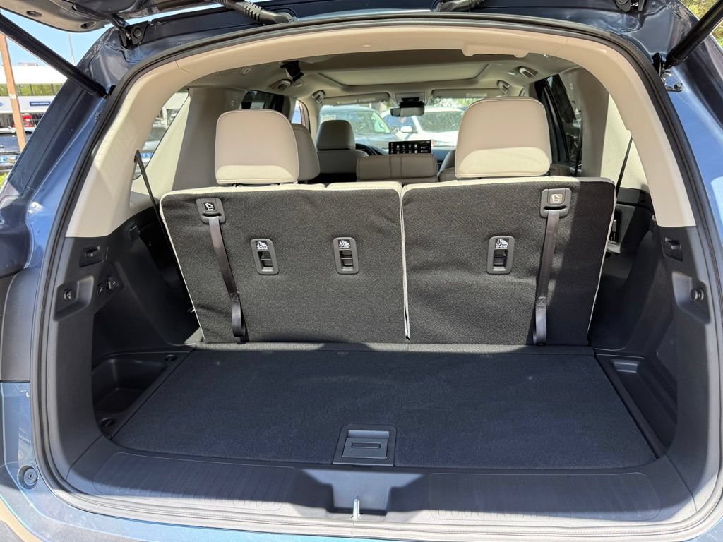 Certified 2026 Honda Pilot Touring image 19