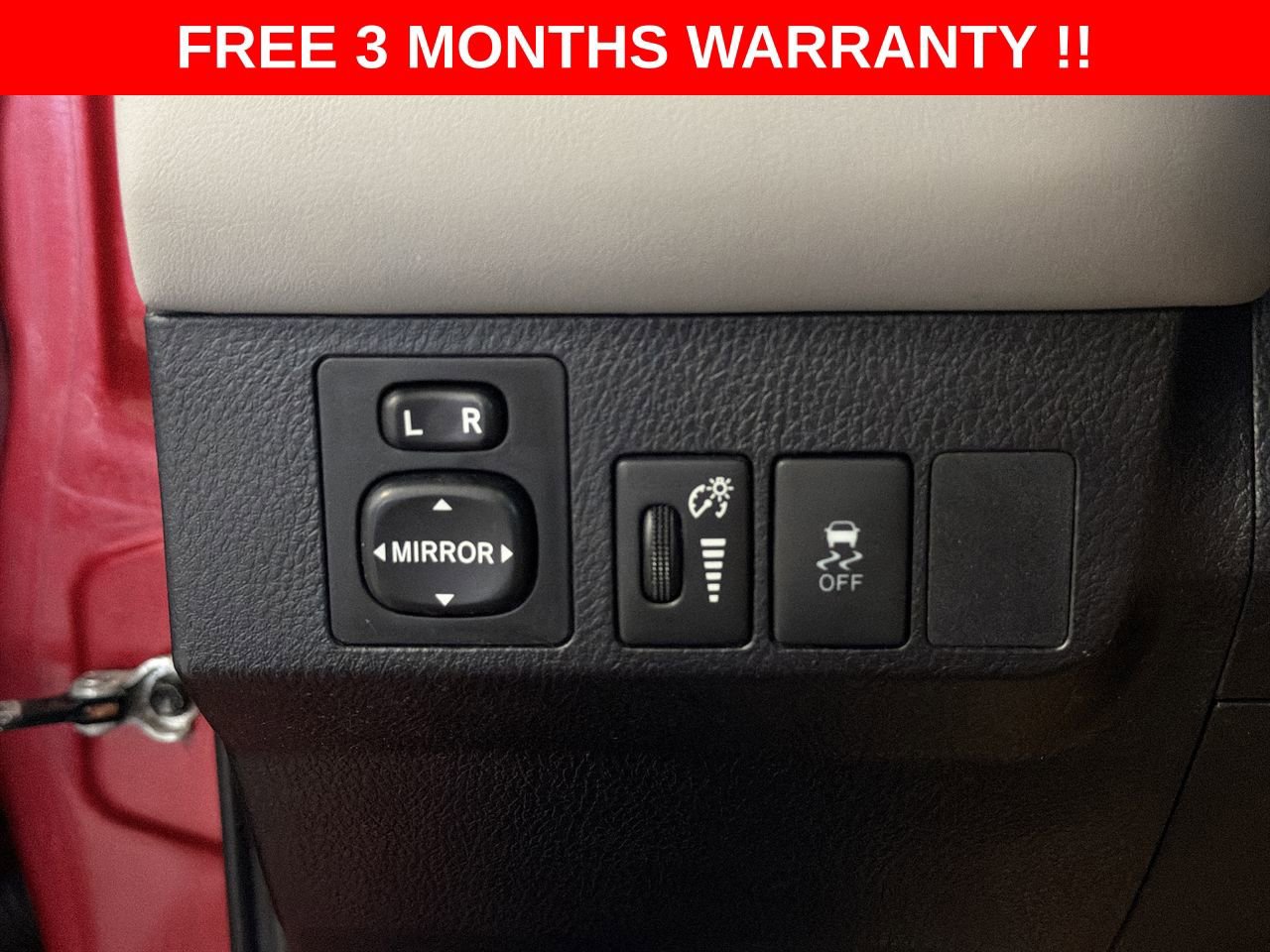 Used 2014 Toyota RAV4 XLE image 38