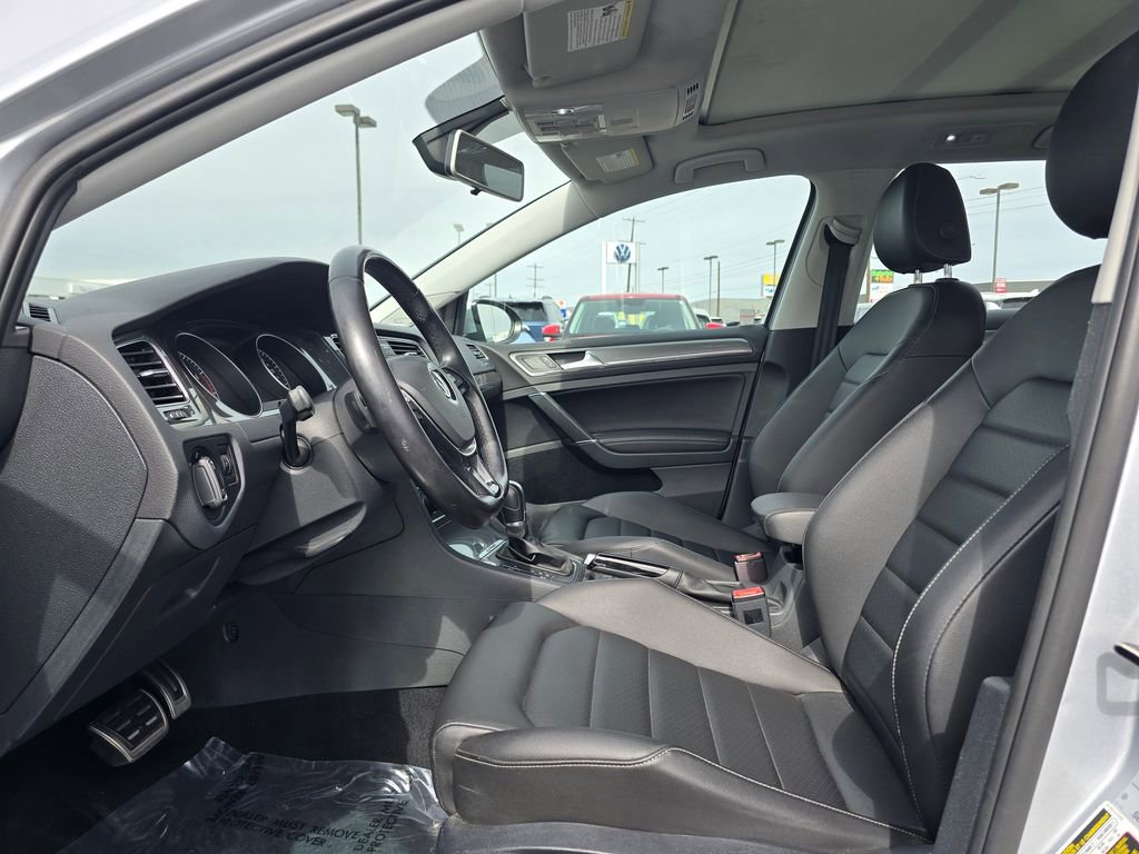 Used 2017 Volkswagen Golf Alltrack SEL image 22