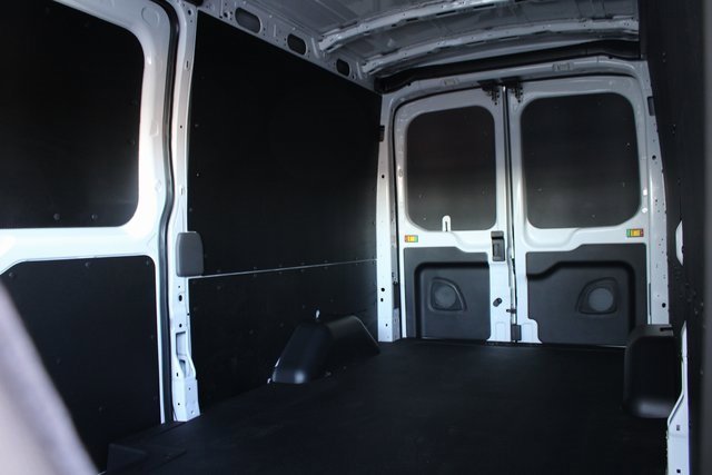 New 2026 Ford Transit 250 148 Medium Roof w/ Load Area Protection Package image 18
