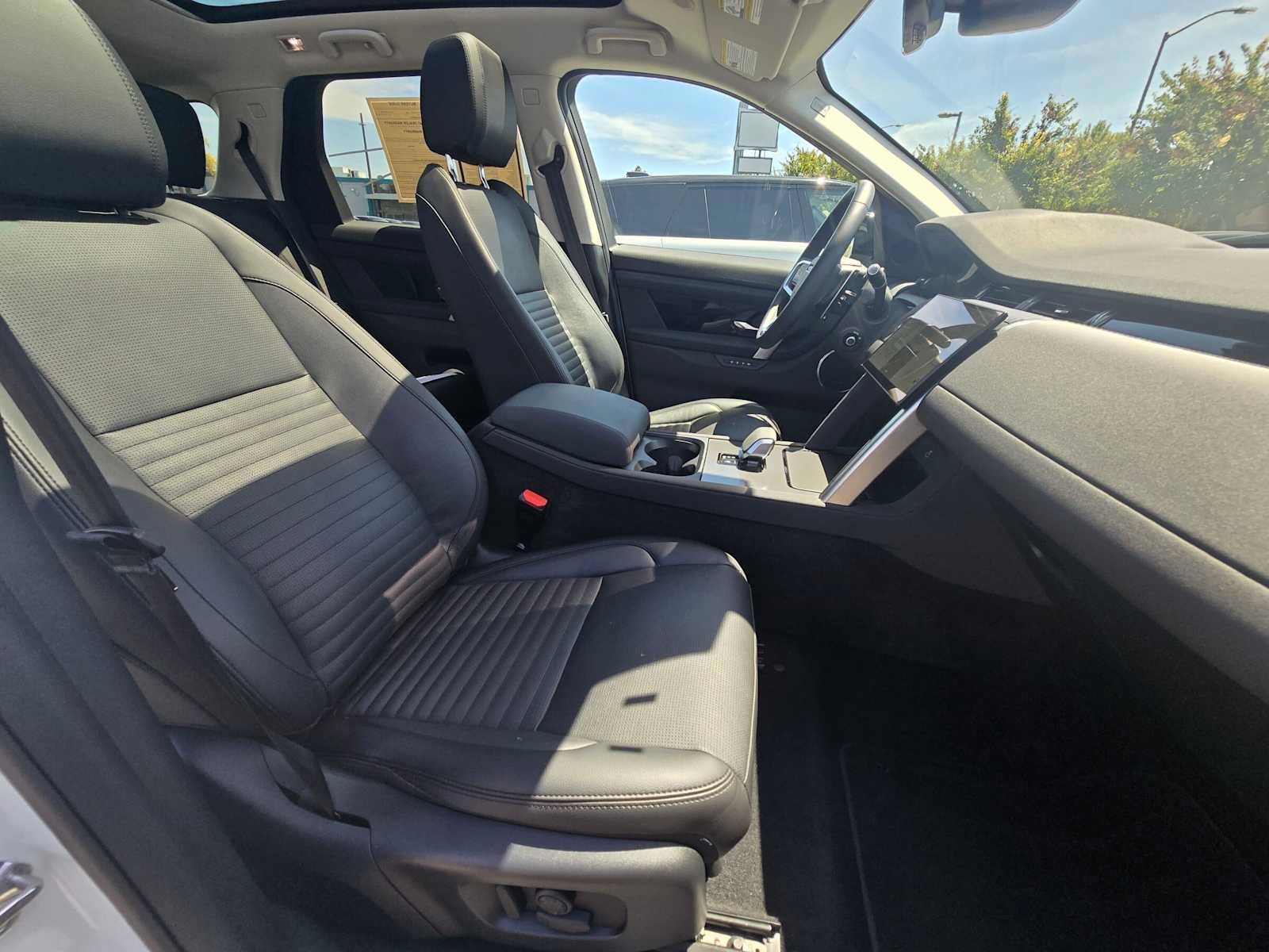 Used 2024 Land Rover Discovery Sport S AWD/4WD image 10