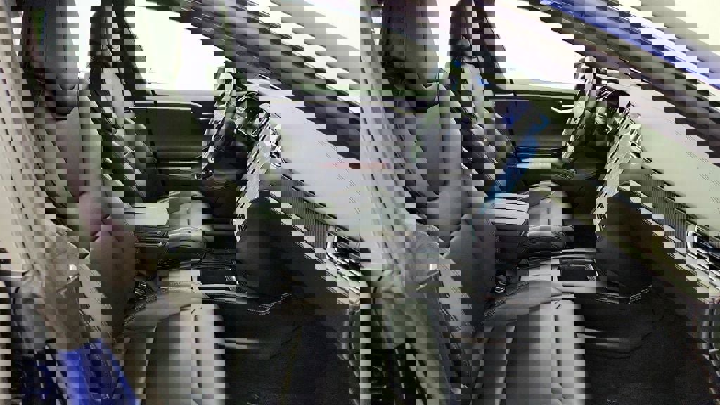 Used 2018 Tesla Model S 100D image 28