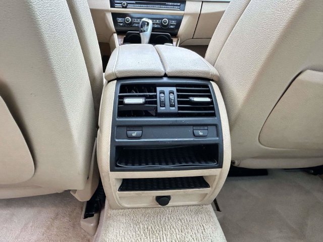 Used 2013 BMW 528i xDrive Sedan AWD/4WD image 16