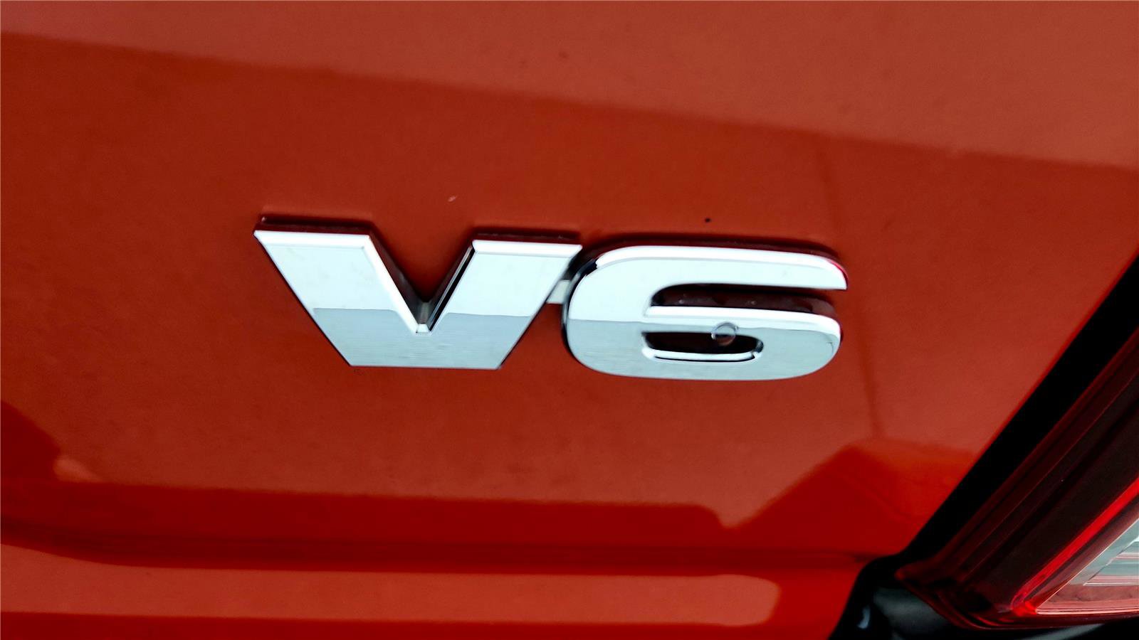 Used 2018 Toyota Tacoma TRD Off-Road w/ Technology Package image 13