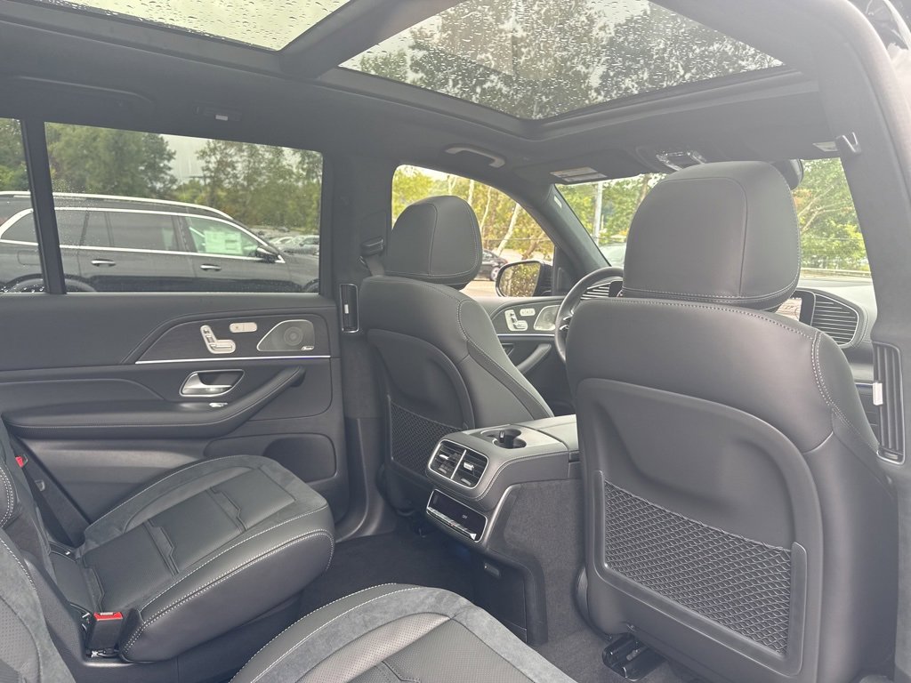 New 2026 Mercedes-Benz GLS 63 AMG 4MATIC image 34