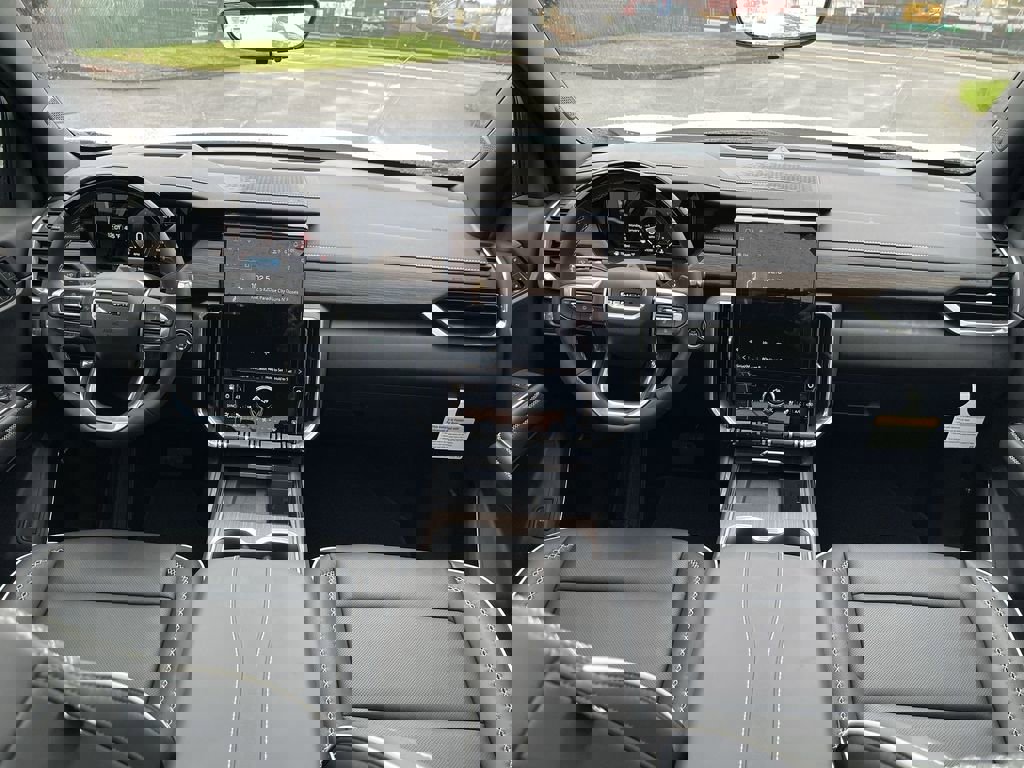 New 2026 GMC Acadia Denali w/ Super Cruise Package image 21