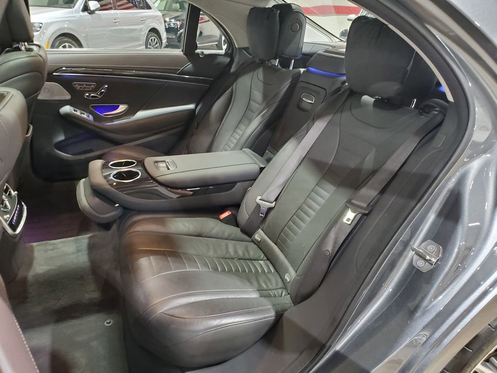 Used 2018 Mercedes-Benz S 560 4MATIC Sedan image 30