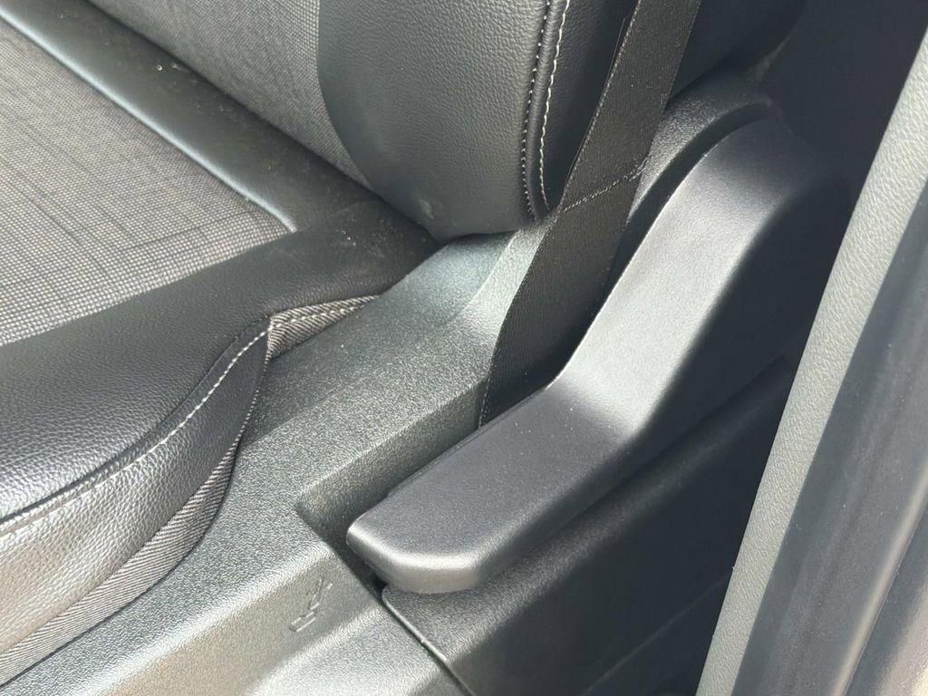 New 2026 Ford Transit 250 148 Medium Roof w/ Load Area Protection Package image 18