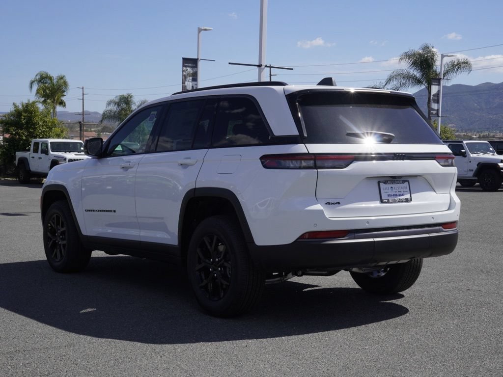 New 2026 Jeep Grand Cherokee Altitude AWD/4WD image 6