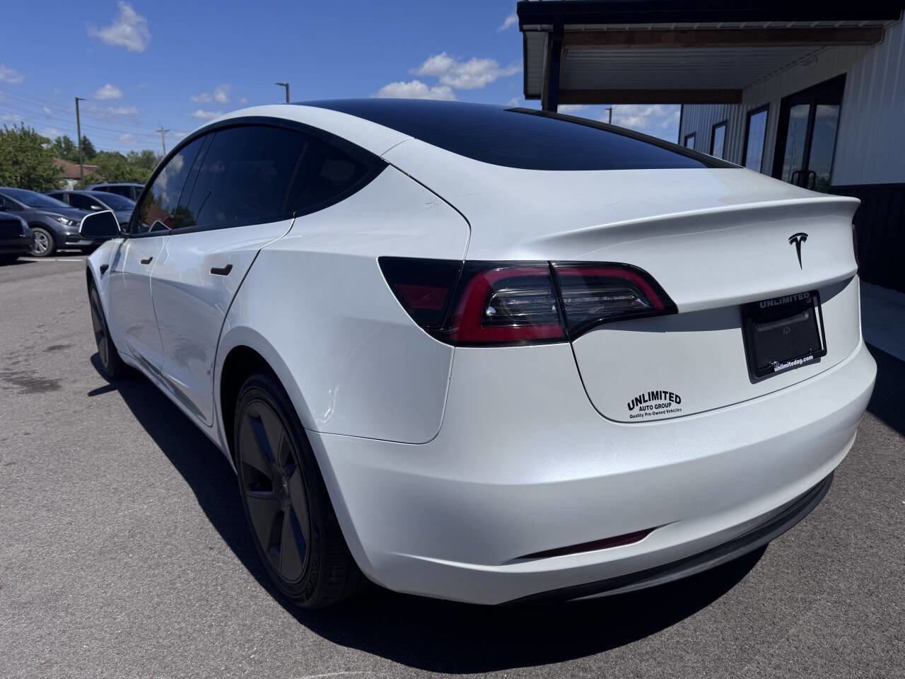 Used 2023 Tesla Model 3 Standard Range RWD image 9