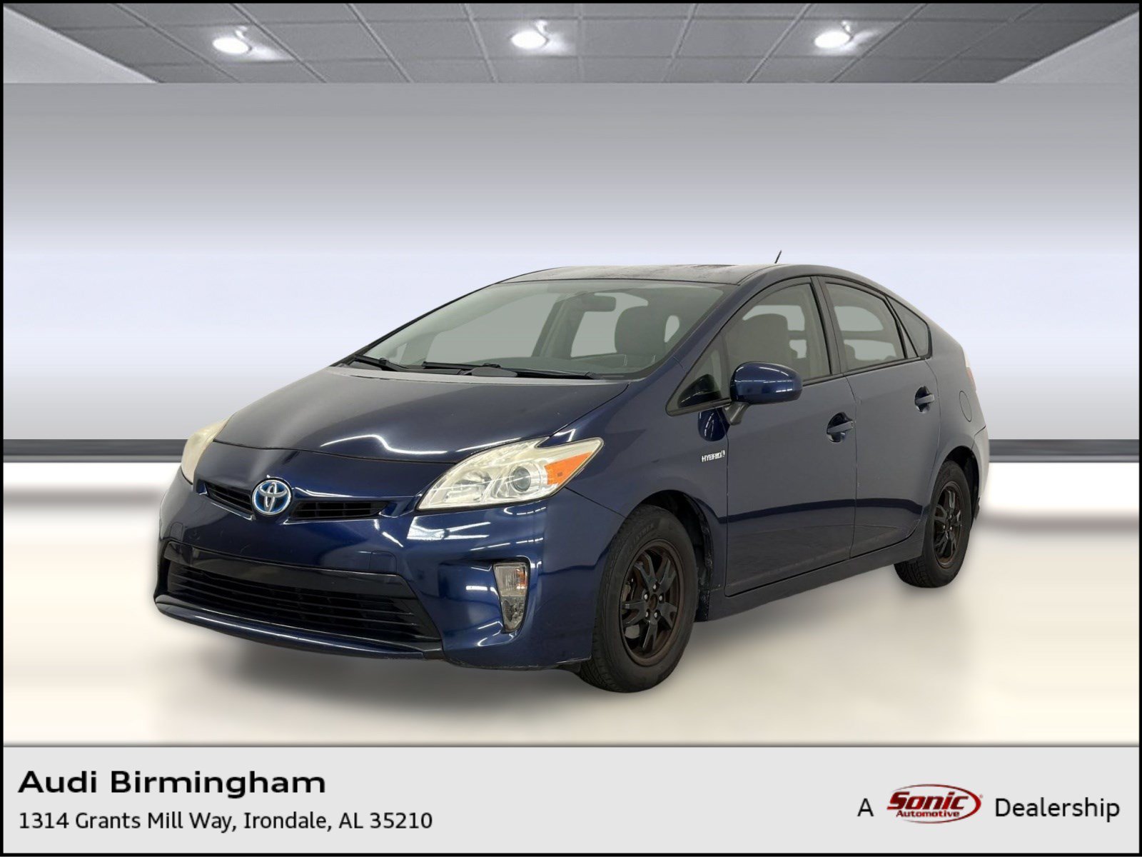 Used 2014 Toyota Prius Two FWD image 1