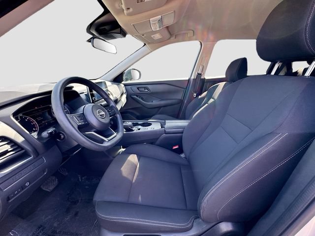 Used 2024 Nissan Rogue S FWD image 19
