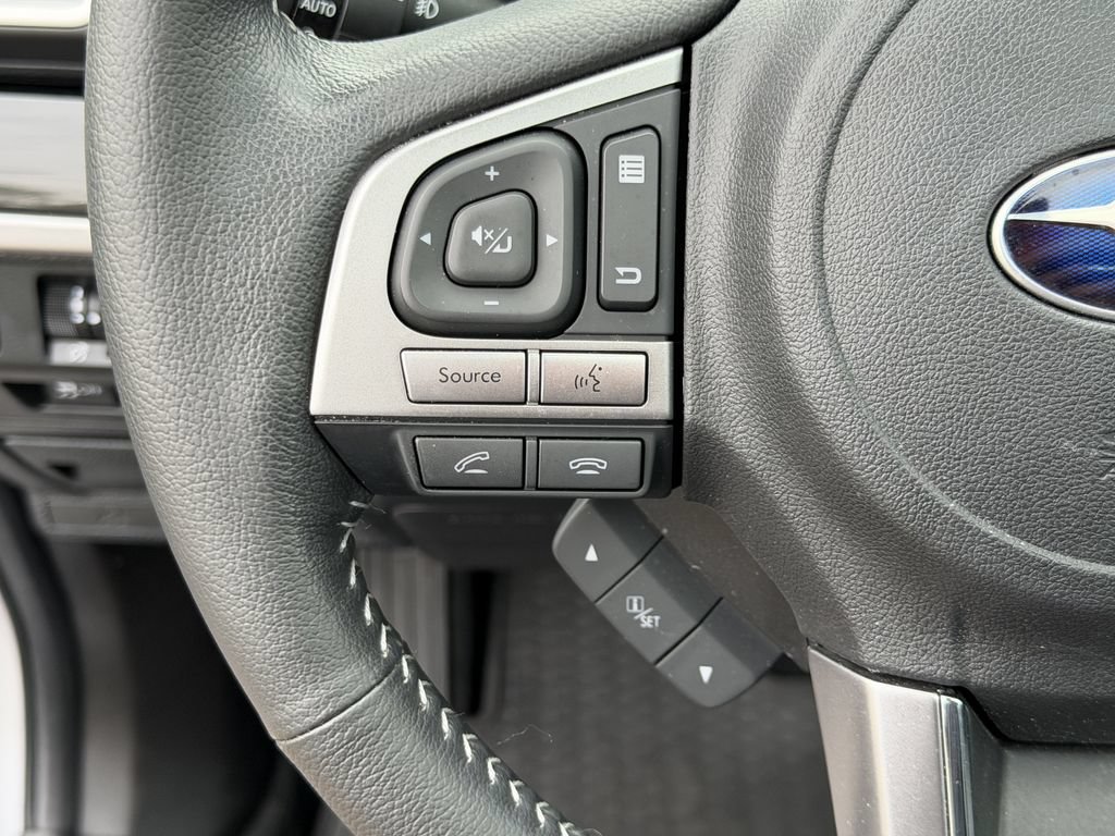 Used 2017 Subaru Forester 2.5i Touring AWD/4WD image 24