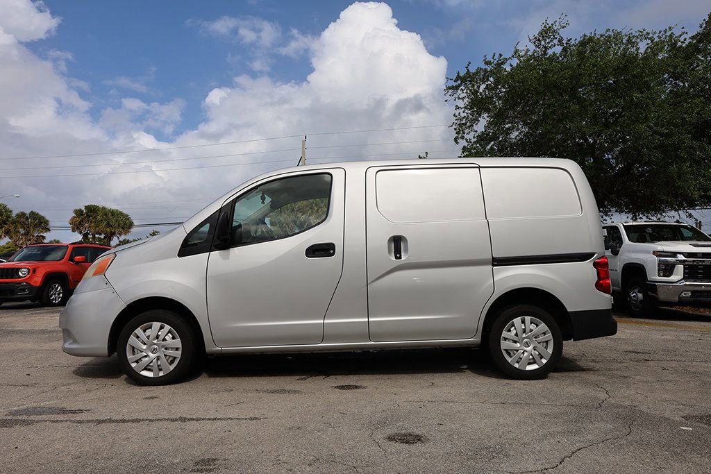 Used 2020 Nissan NV200 S image 25