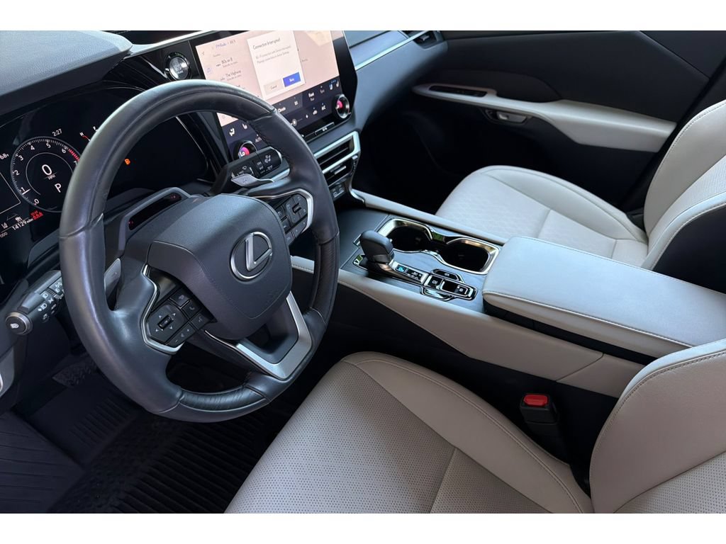Used 2023 Lexus RX 350 Premium Plus w/ Cold Area Package FWD image 10