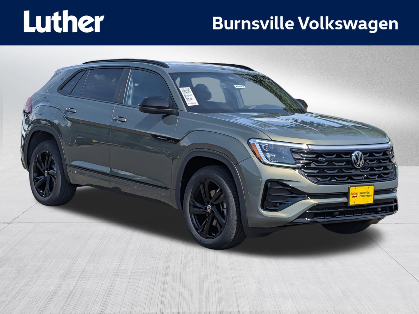 New 2026 Volkswagen Atlas Cross Sport SEL R-Line AWD/4WD image 1