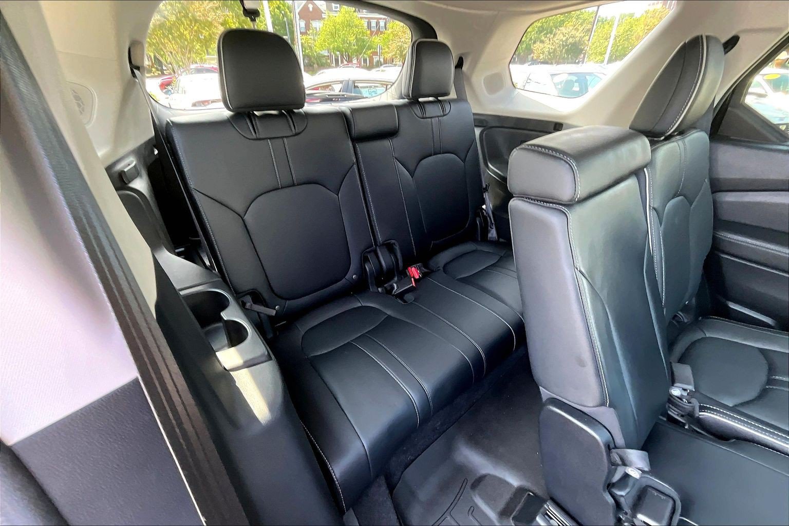 Used 2025 Honda Pilot Elite image 30