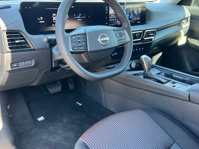 New 2026 Nissan Sentra SR FWD image 14