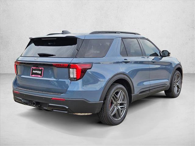 New 2026 Ford Explorer ST-Line w/ ST-Line Street Pack RWD image 2