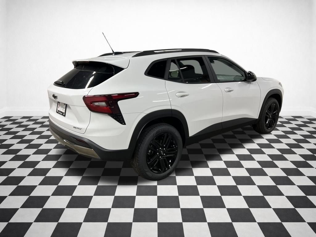 New 2026 Chevrolet Trax ACTIV w/ Driver Confidence Package image 8