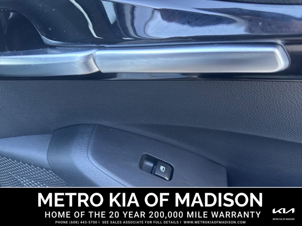 Used 2024 Kia Seltos SX w/ SX Sunroof Package image 33