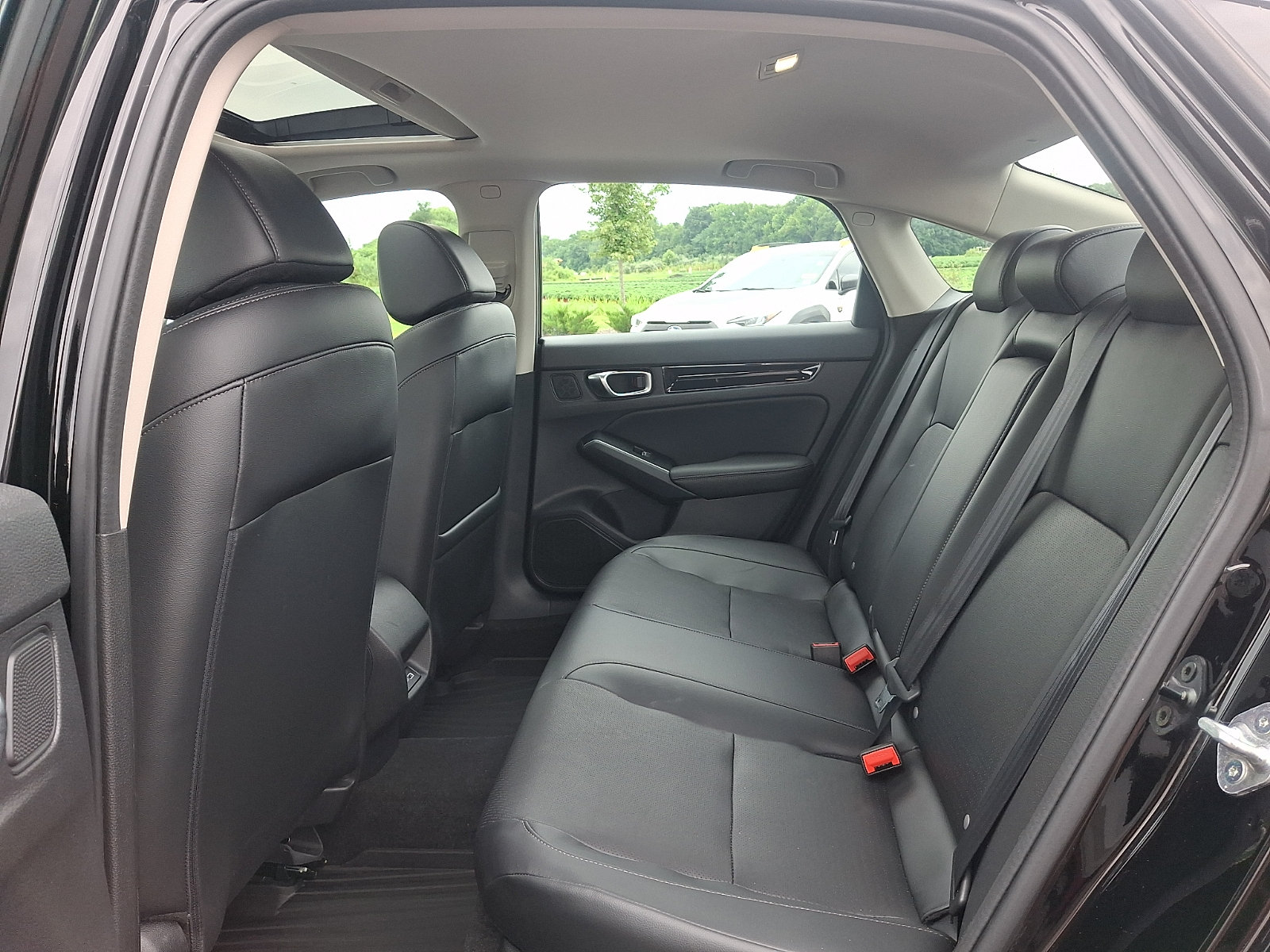 Used 2024 Honda Civic Touring image 11