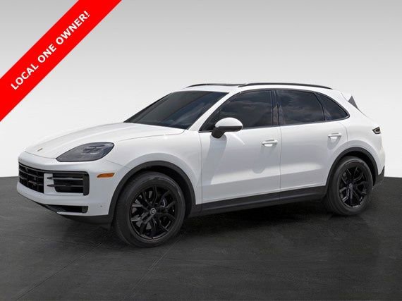 Used 2024 Porsche Cayenne image 4