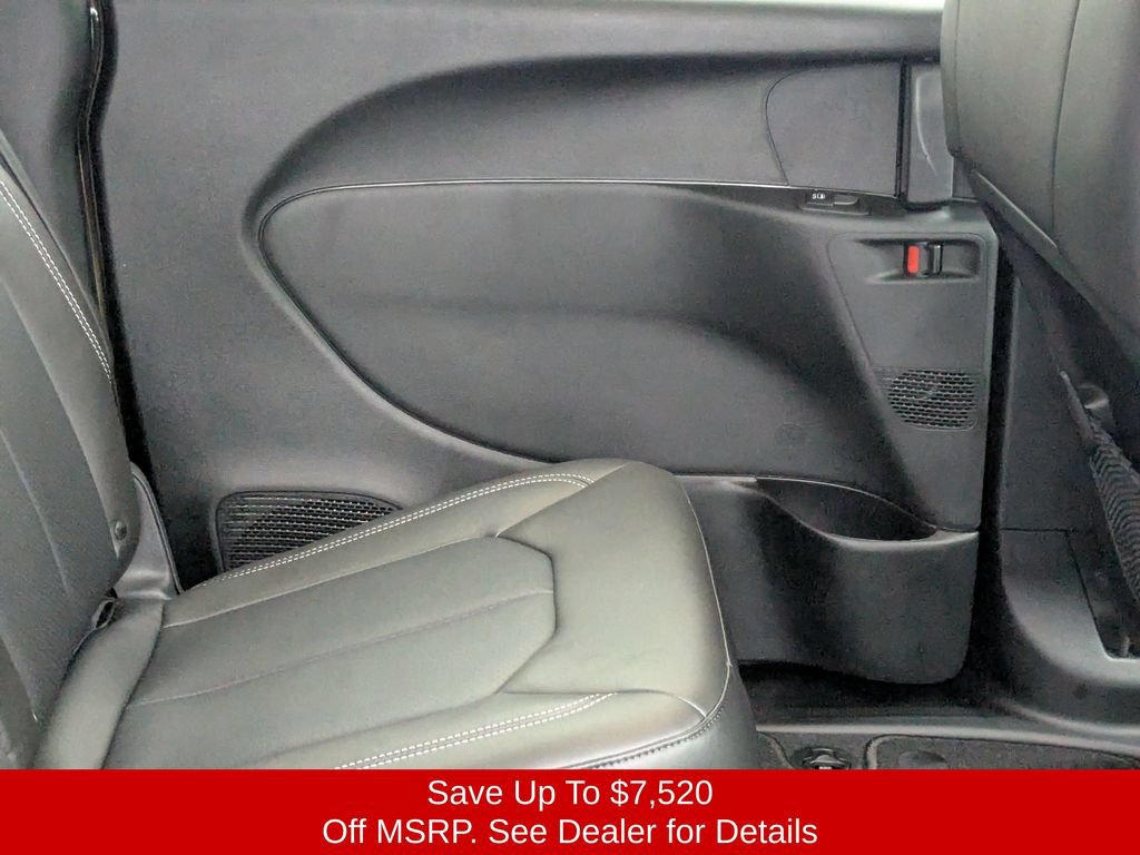 New 2026 Chrysler Voyager LX FWD image 30