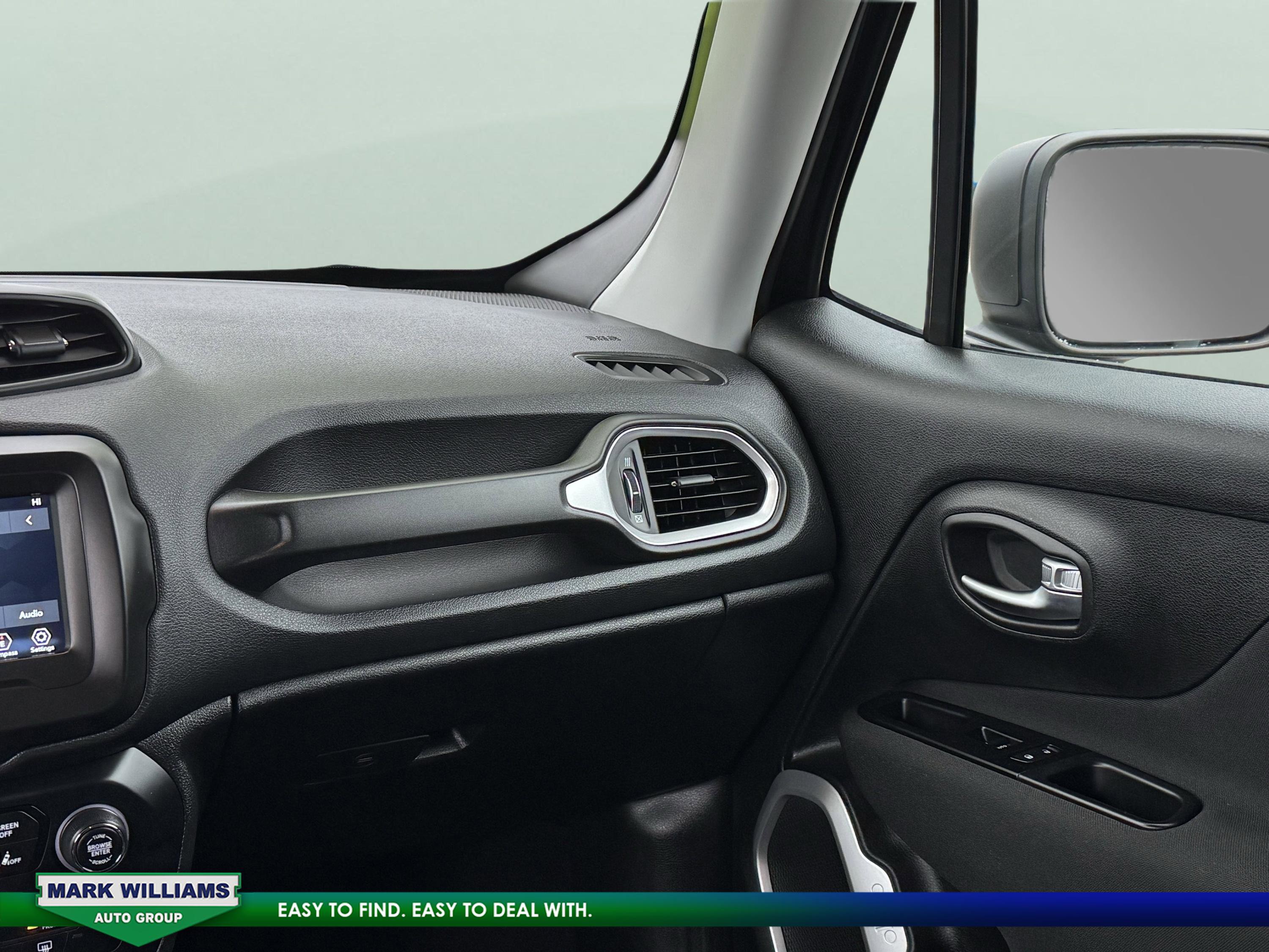 Used 2021 Jeep Renegade Sport image 18