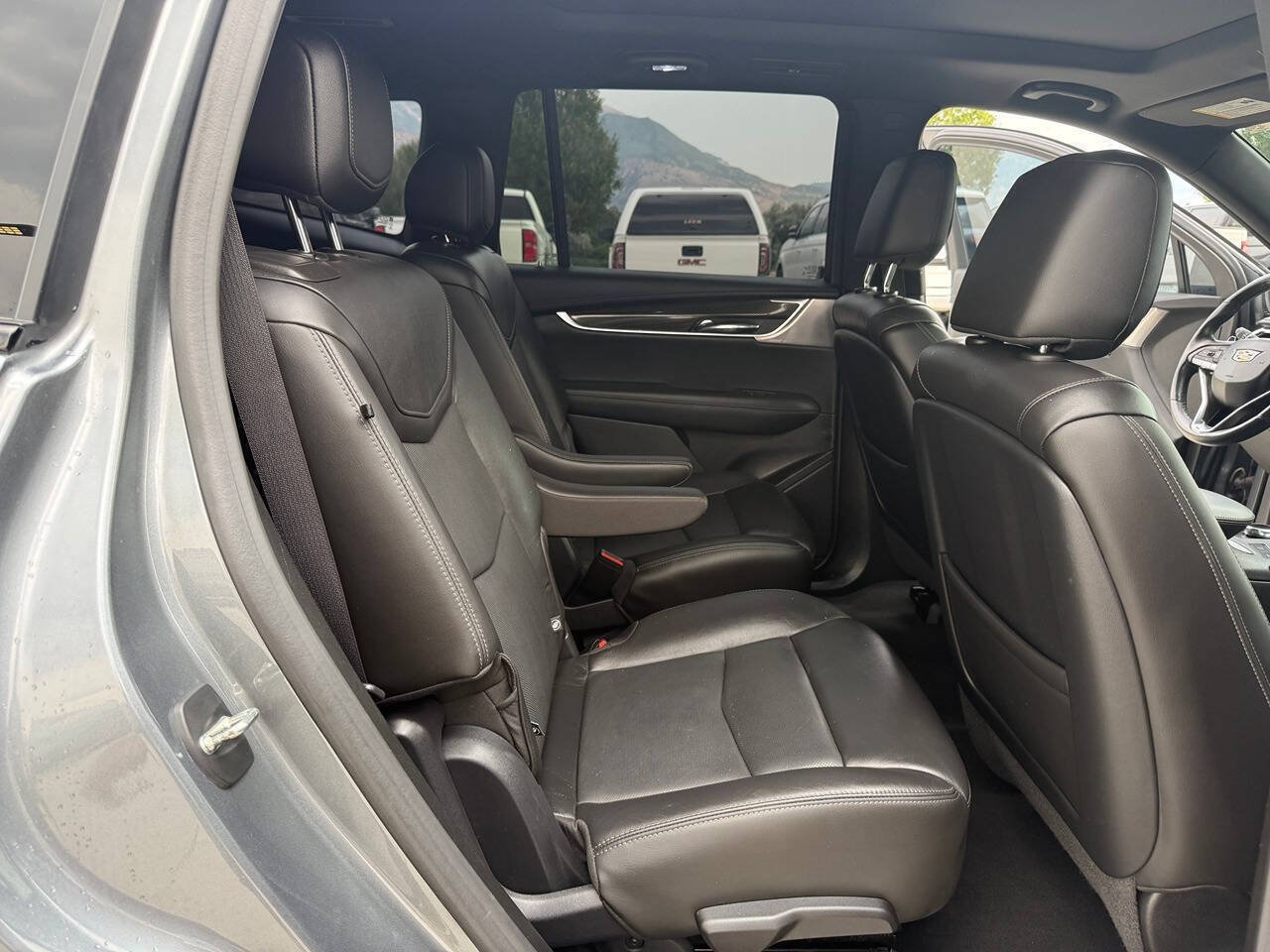 Used 2020 Cadillac XT6 Sport AWD/4WD image 21