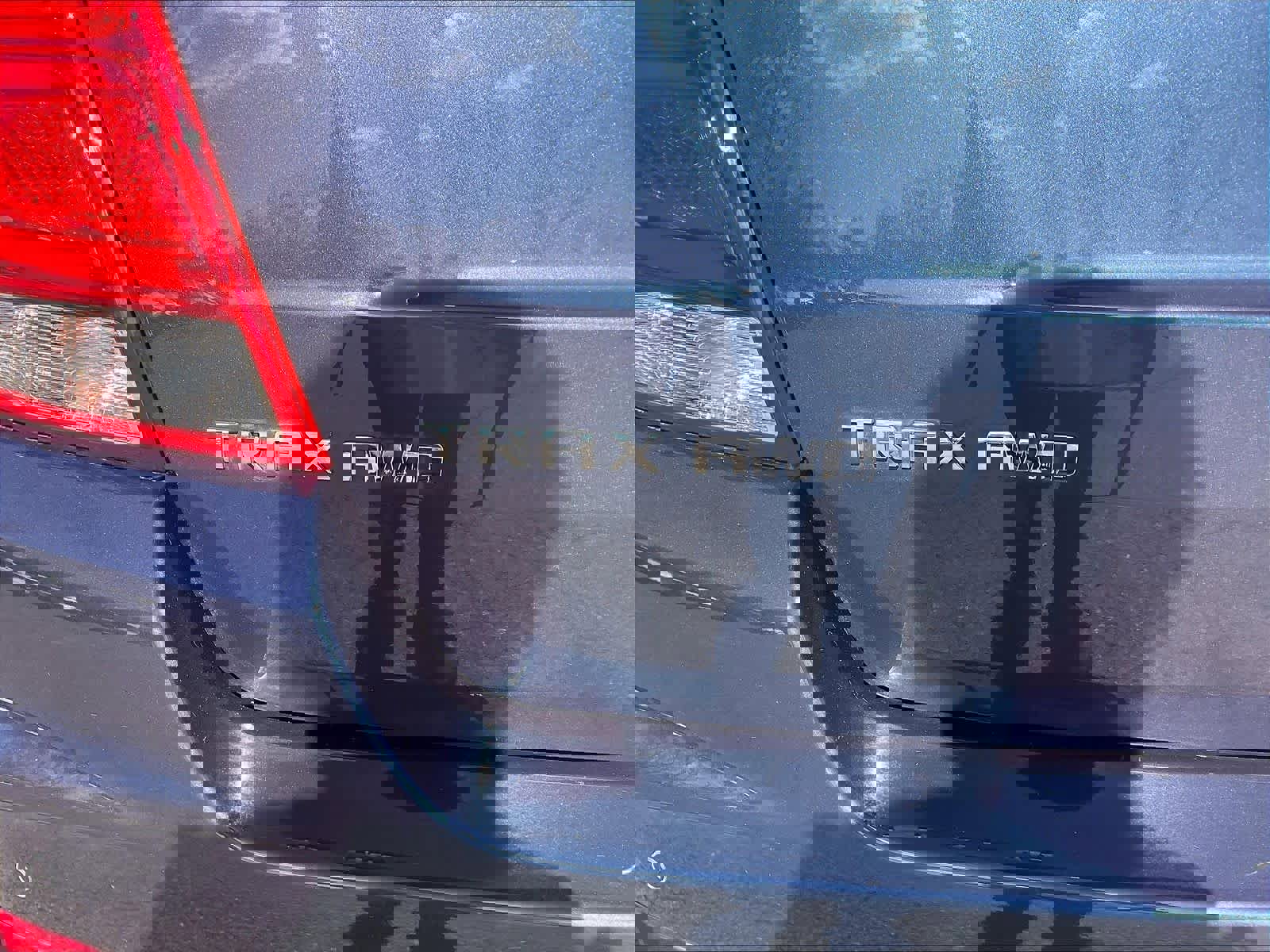 Used 2019 Chevrolet Trax LT w/ Sun & Sound Package image 27