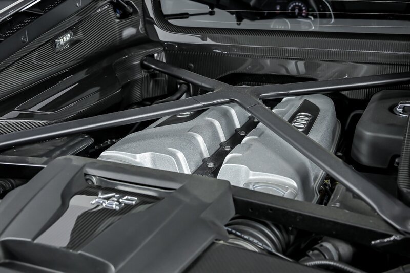Used 2022 Audi R8 V10 performance AWD/4WD image 16