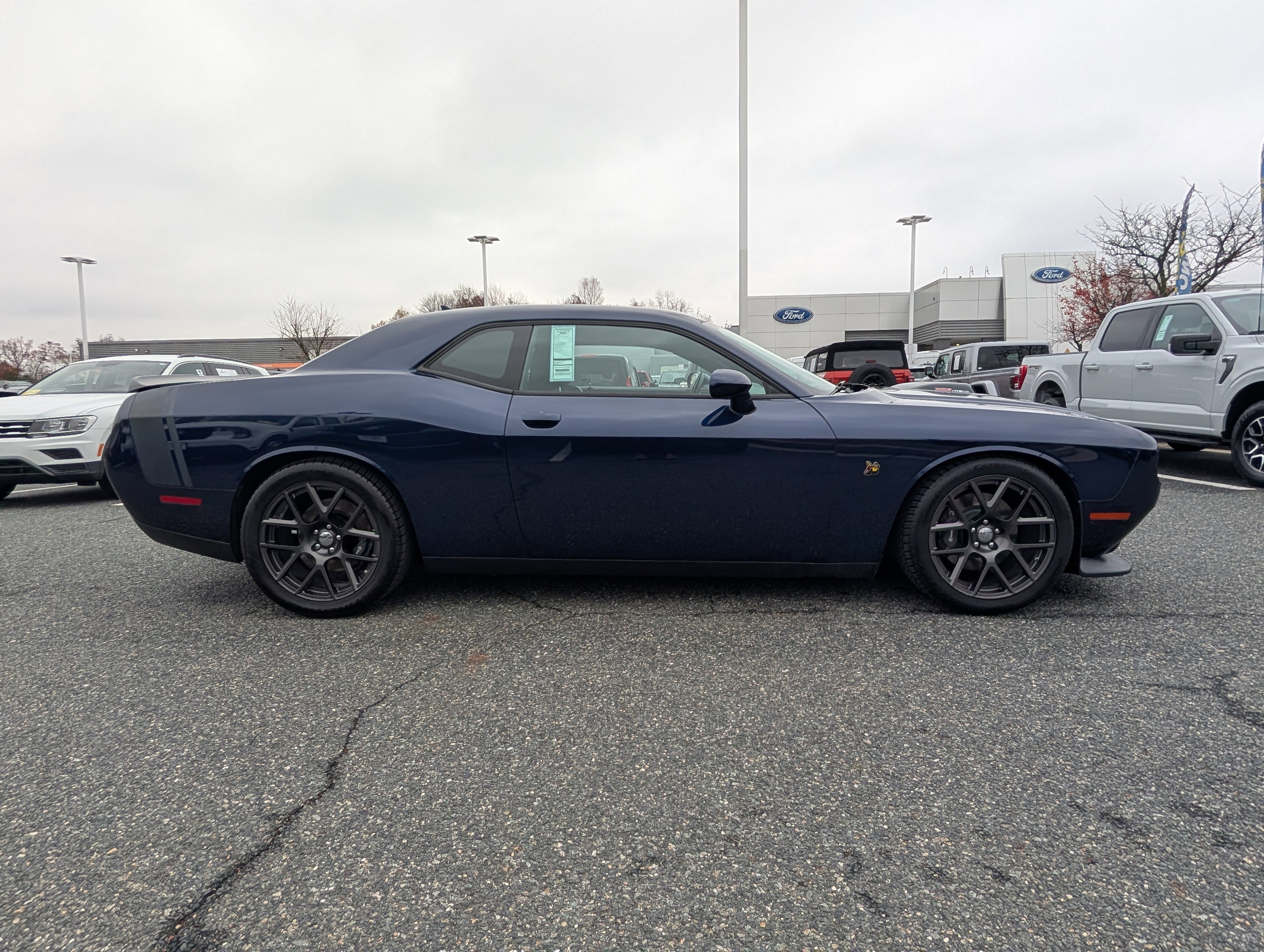 Used 2016 Dodge Challenger R/T Scat Pack image 2