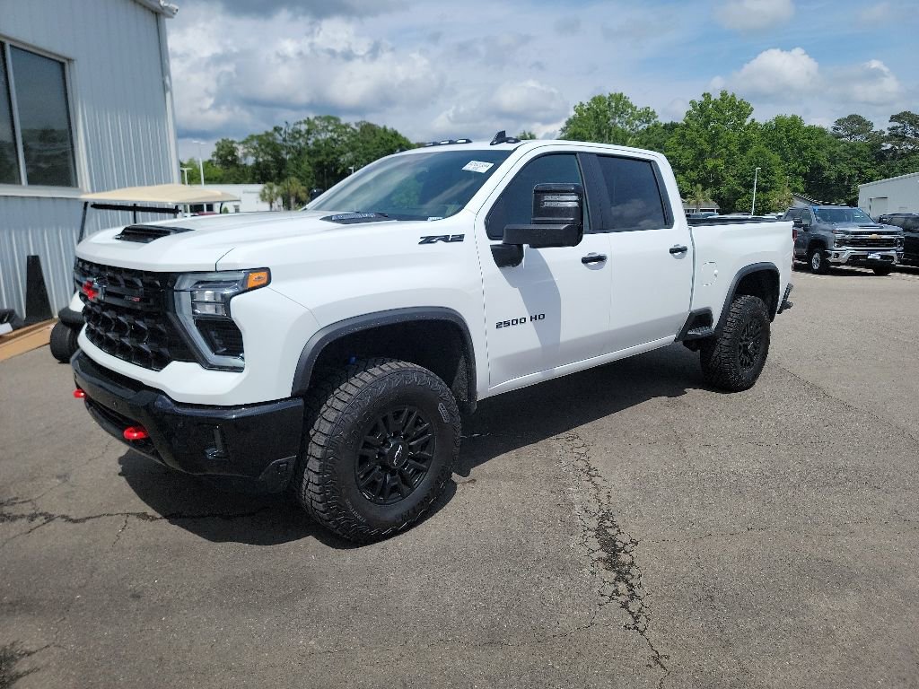 Used 2026 Chevrolet Silverado 2500 ZR2 w/ LPO, Dark Essentials Package