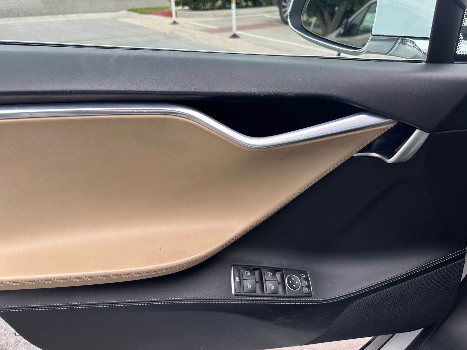 Used 2017 Tesla Model S 75D AWD/4WD image 5