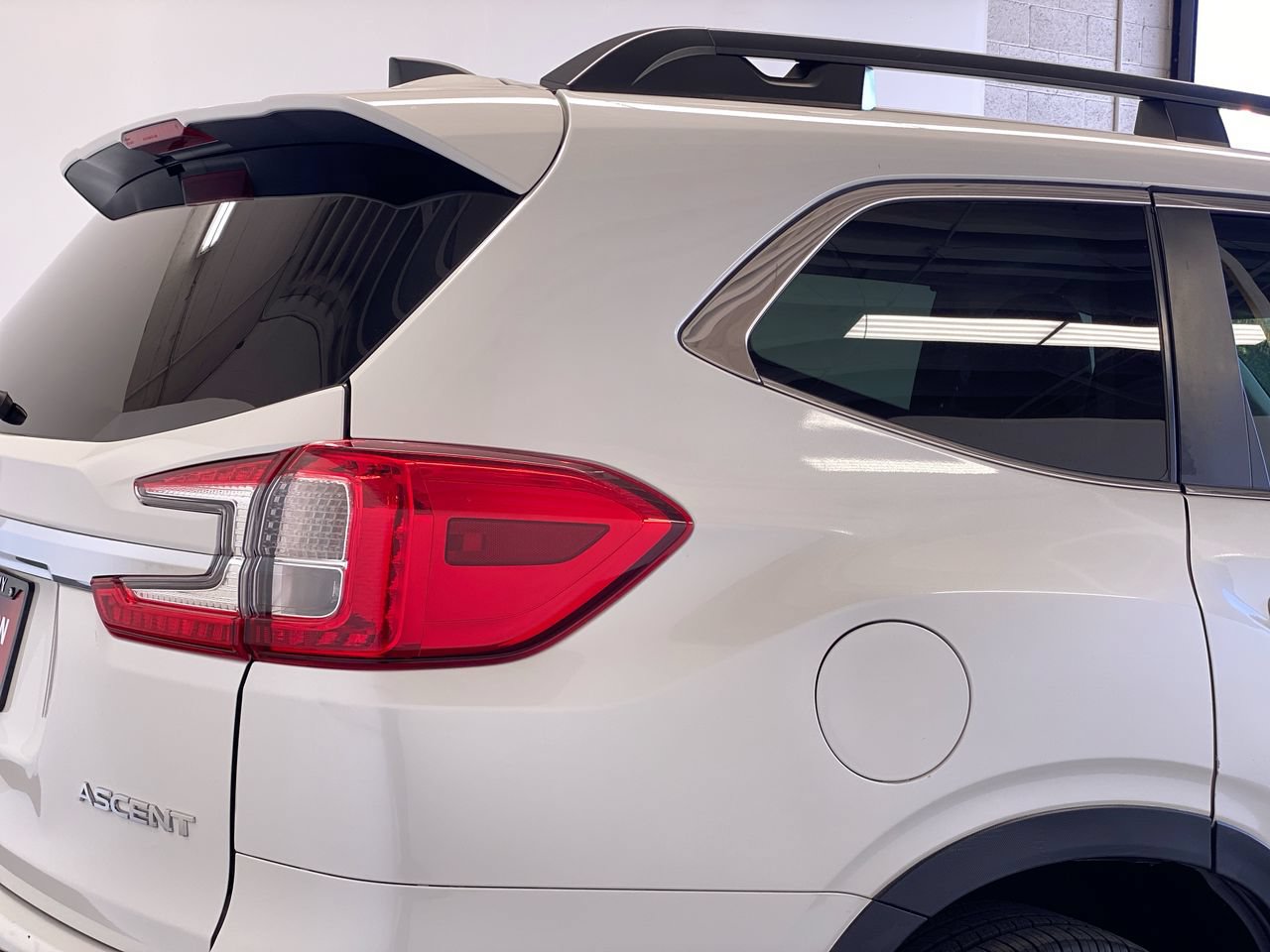 Used 2025 Subaru Ascent Premium AWD/4WD image 10