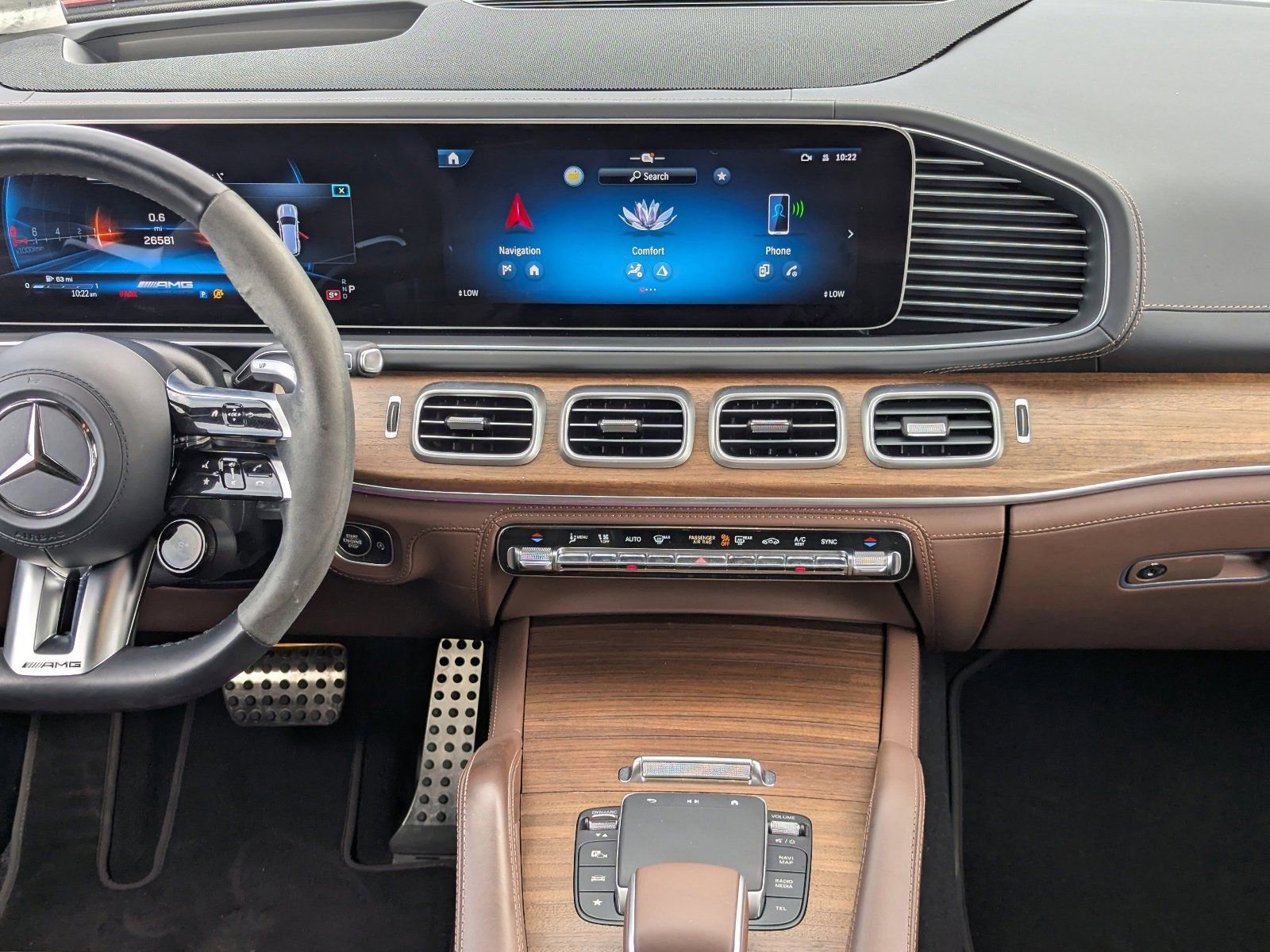 Used 2024 Mercedes-Benz GLS 63 AMG 4MATIC image 17