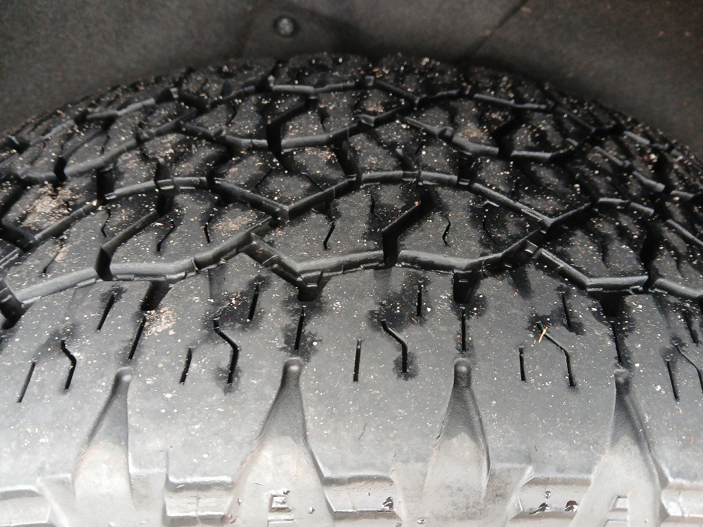 Used 2022 Chevrolet Suburban Z71 w/ Luxury Package image 17