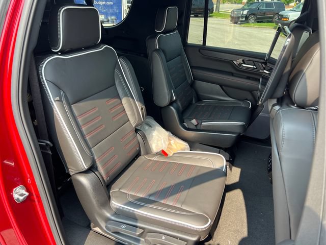 New 2026 GMC Yukon XL AT4 Ultimate AWD/4WD image 13