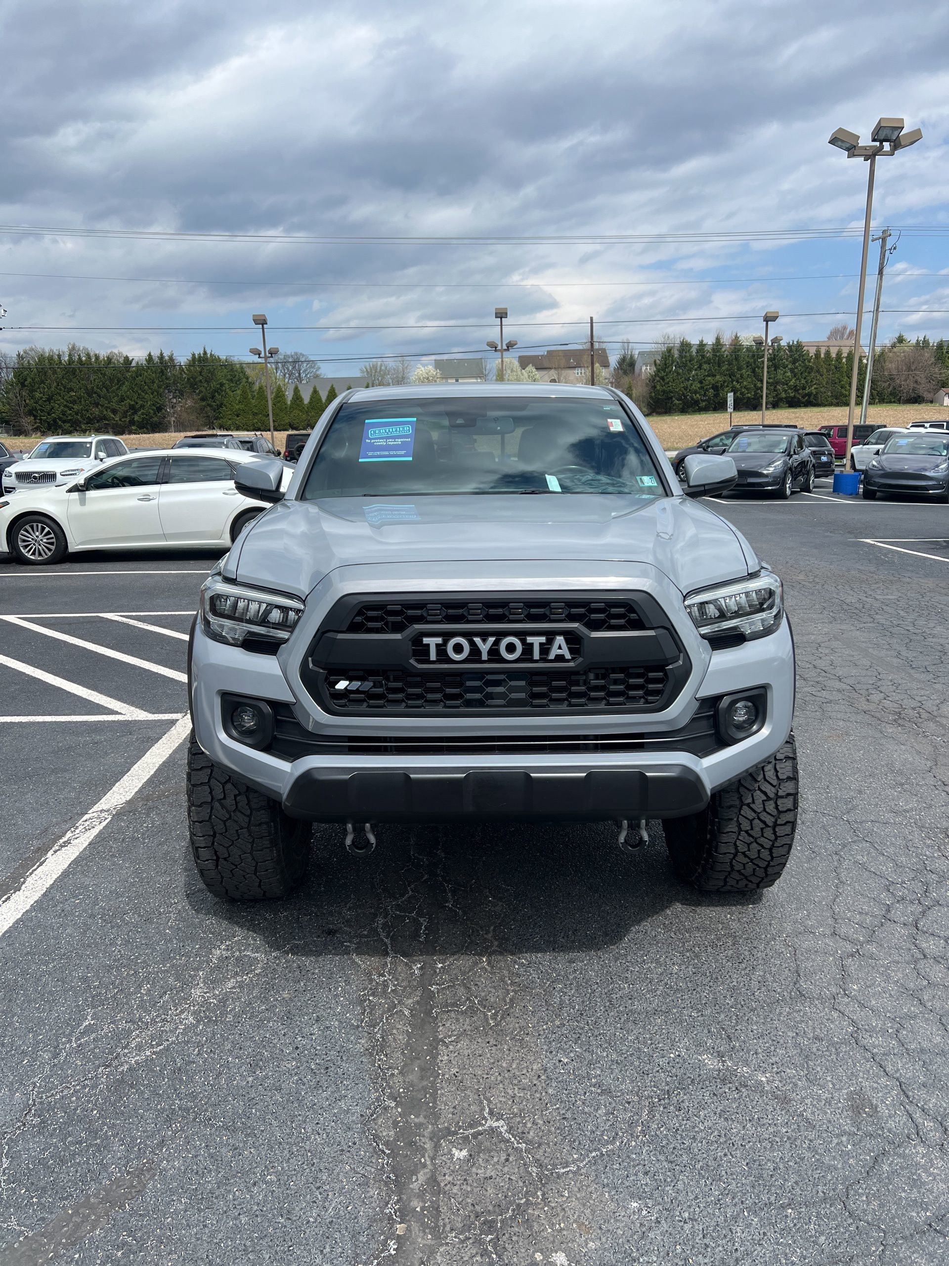 Used 2021 Toyota Tacoma TRD Off-Road w/ TRD Premium Off Road Package image 9